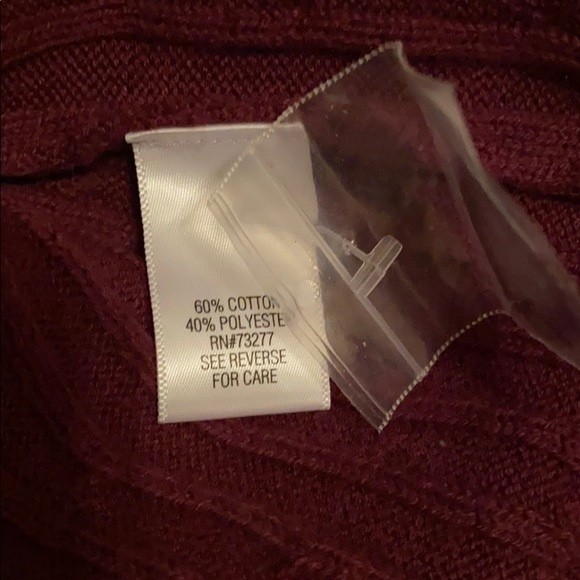 Cable knit sweater - Picture 3 of 3